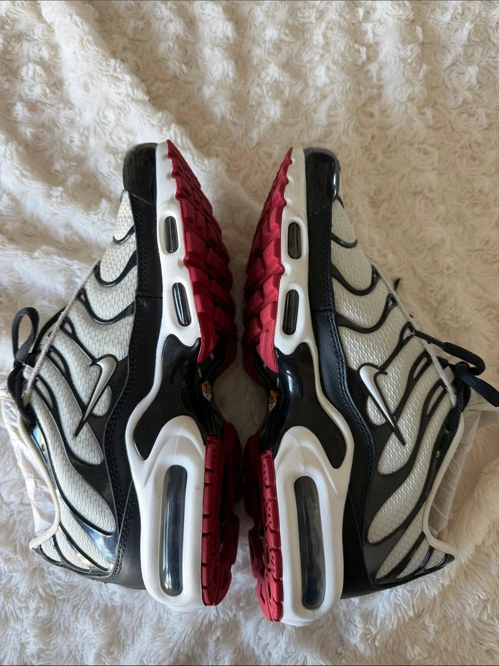 🔥 NIKE AIR MAX TN🔥 Women’s size 7.5